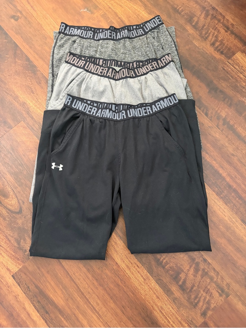Under Armour Womens Performance 3-Pack Joggers- Black & Gray Small - Lot of 3